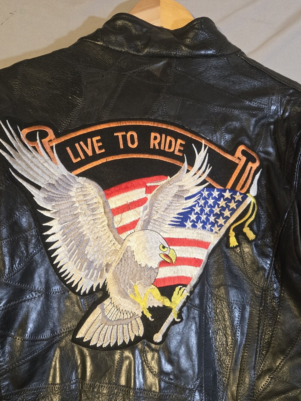 Buffalo Leather Live to Ride Eagle Patch Black Motorcycle Riding Jacket Sz L